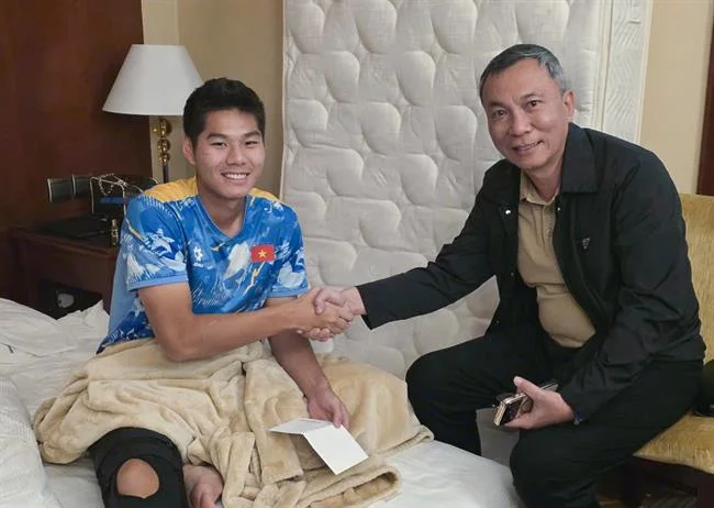 Đa dạng các biểu tượng môn thể thao như bóng đá, bóng rổ, tennis, eSports